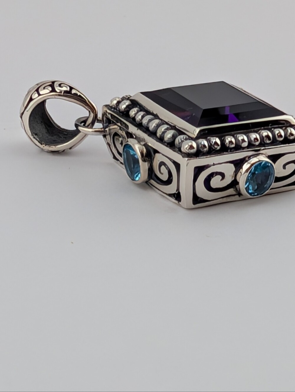 8 Carat Princess Cut Amethyst And Blue Topaz Sterling Silver Pendant Handcrafted - Picture 7 of 9